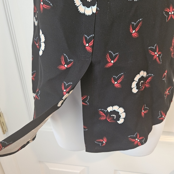 A.L.C. Floral Print Silk Top size 2 - Picture 4 of 12